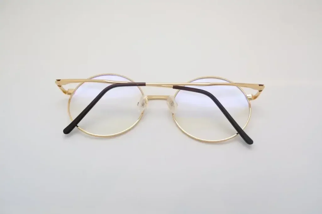 1125x750-glasses-fluke-angel-therapy-glasses-glass-golden-53177.webp