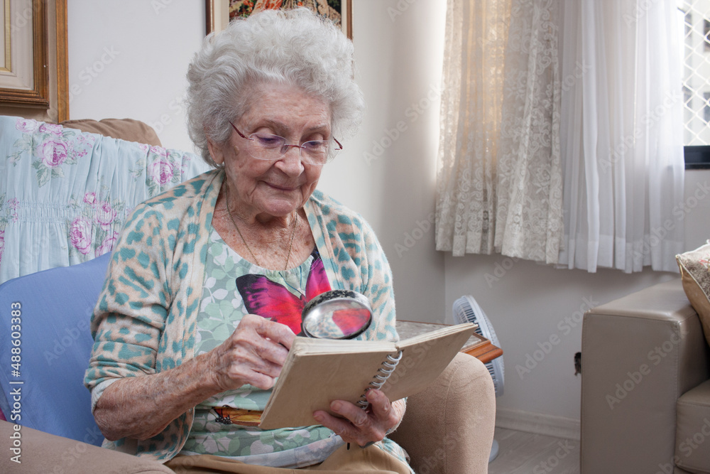 Reading with a traditional magnifier